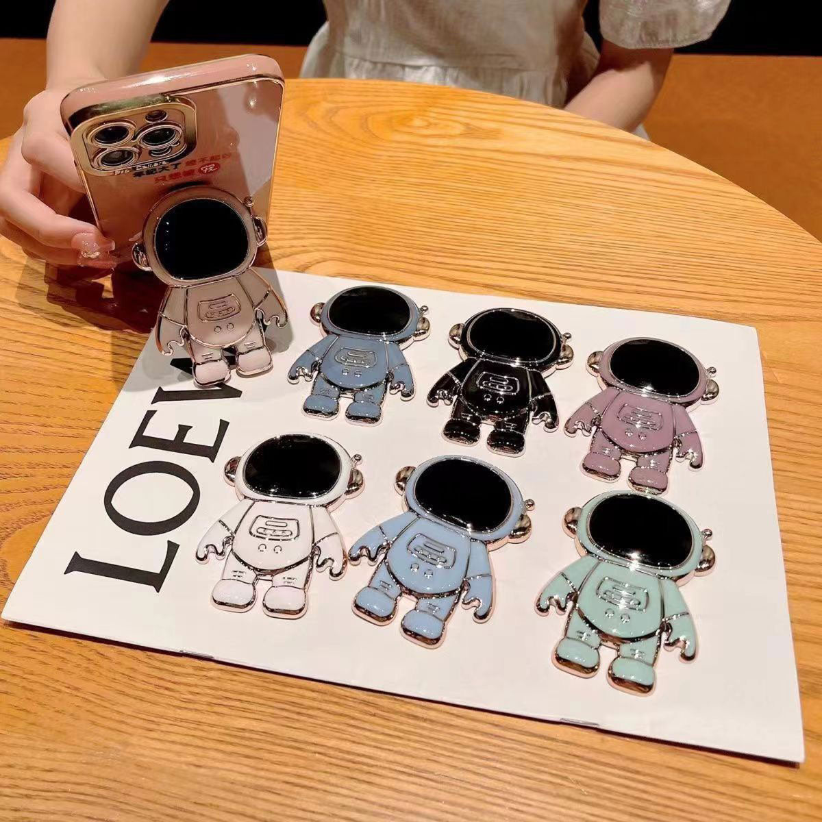 Zore Space Astronot Figürlü Cep Telefonu Standı Siyah