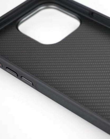 Apple iPhone 14 Kılıf Magsafe Şarj Özellikli Karbon Fiber Görünümlü Zore Troy Kapak Siyah